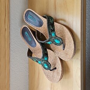 Like new - Women's Kenneth Cole Beaded Wedge Sandals